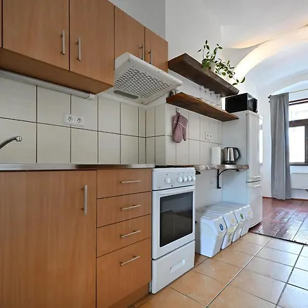 U Spinaru Lägenhet *